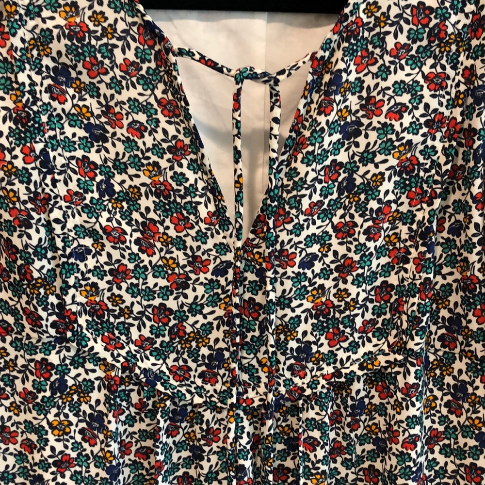 Floral ruffle dress with ties - Picture 6 of 6